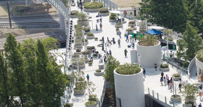 Overpass Park Opens in Seoul